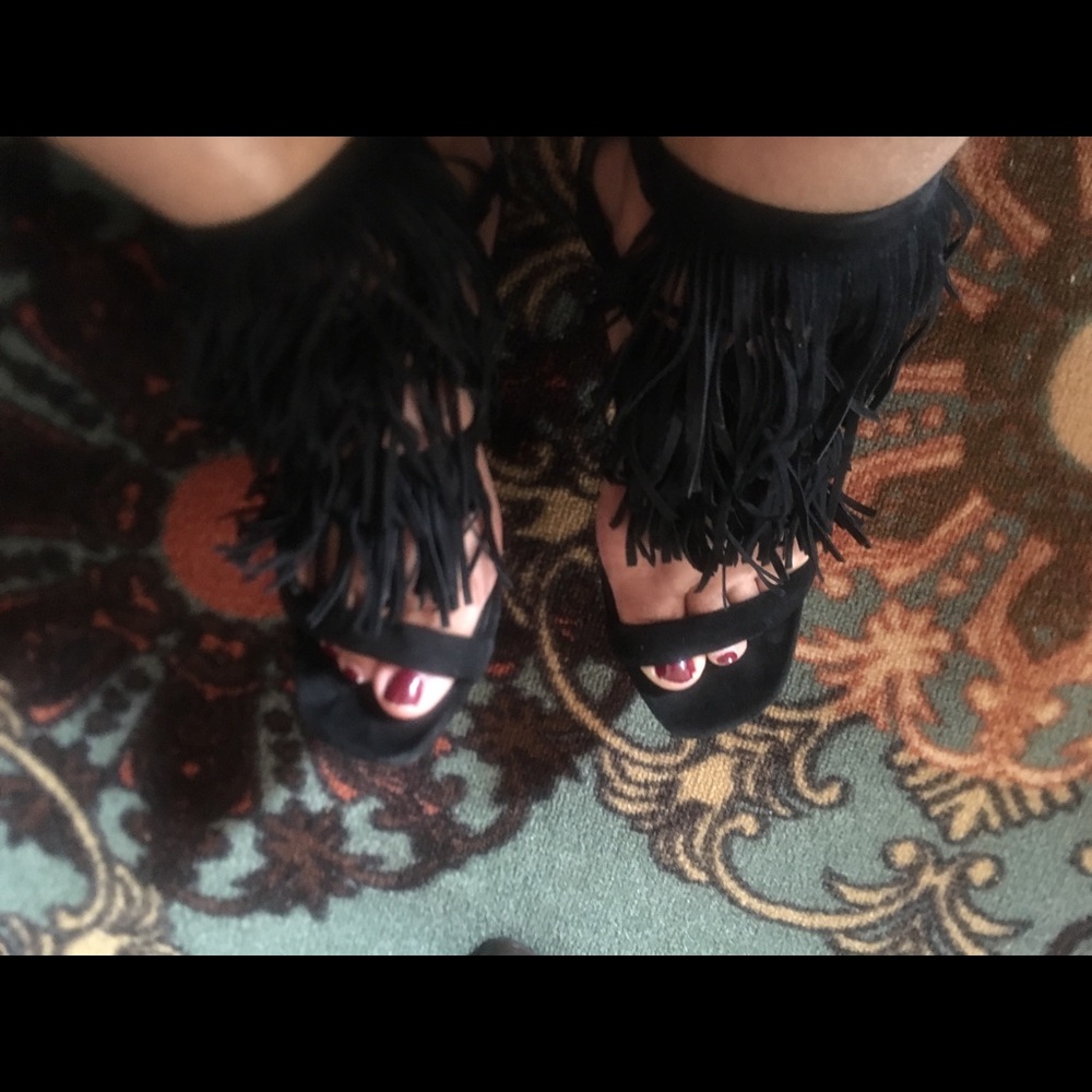 Black fringe heels